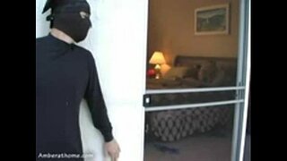 Masker مردوں مجھے بھاڑ میں یا مجھے مل گیا