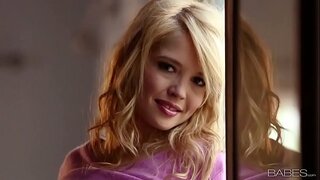 Babes-ティファニーはつらつFox