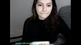 Sexy girl flashおっぱいwebnudecam.com